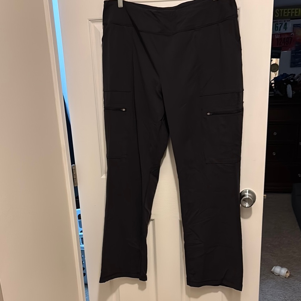 Duluth No-Ga Namaste pants